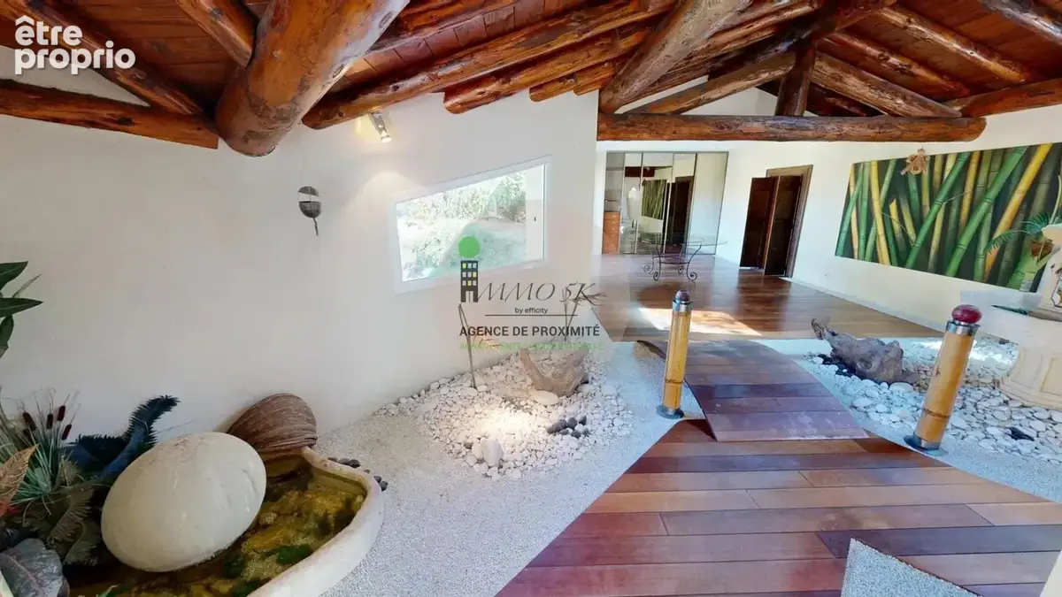 **Somptueuse villa familiale à Limonest – Piscine, jacuzzi et appartement indépendant** - photo 13