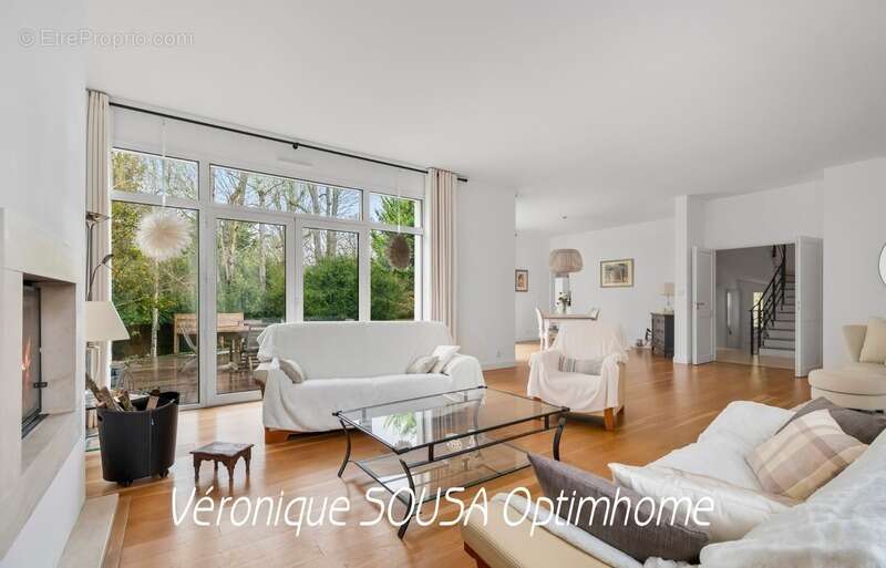 Maison à L'ETANG-LA-VILLE