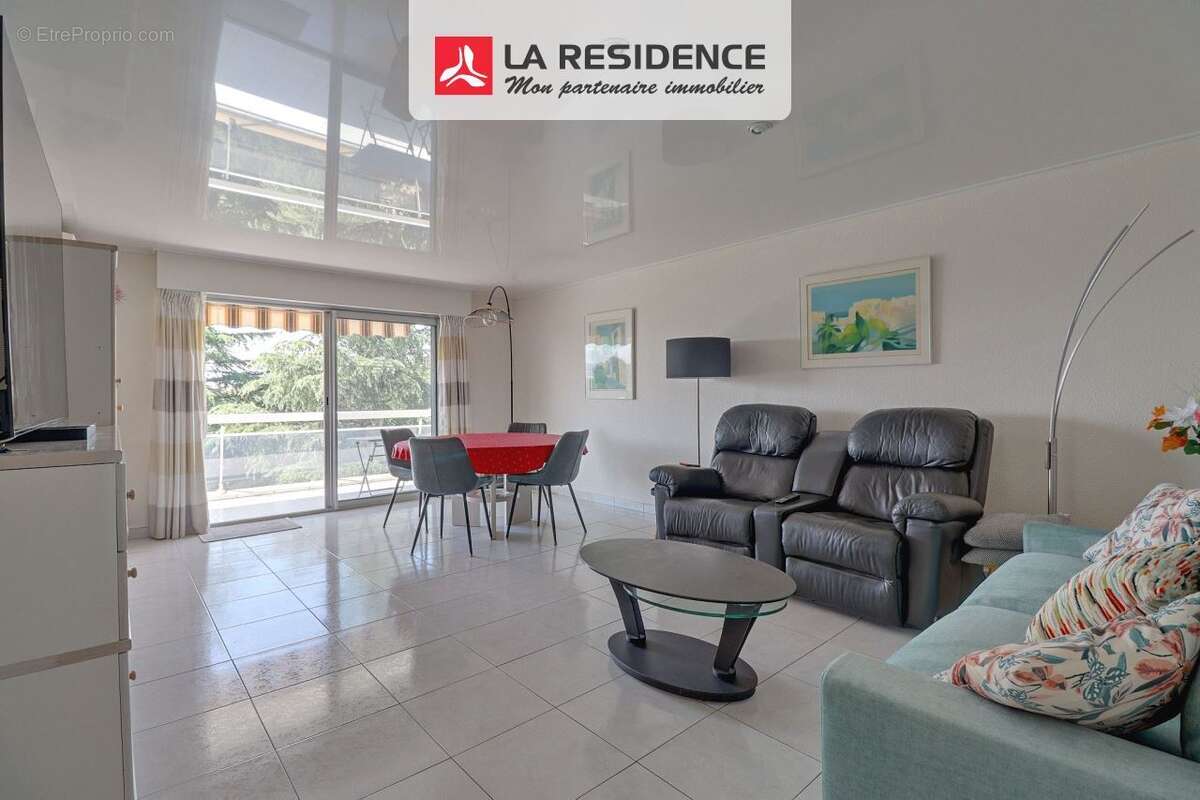 Appartement 70 m² à Frejus  - photo 2