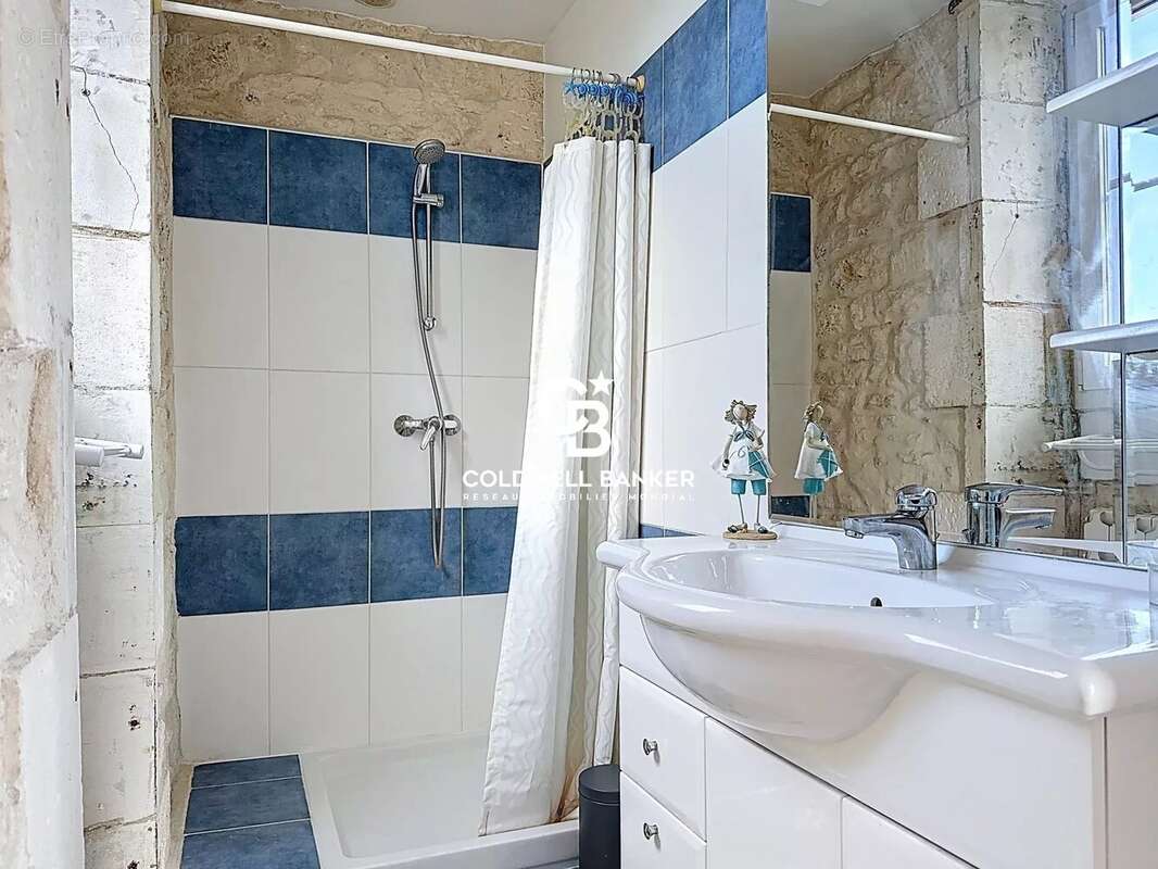 Maison à TONNAY-CHARENTE