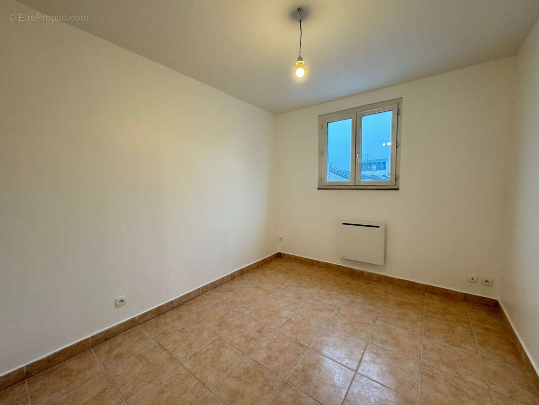 Appartement à SAINT-MAUR-DES-FOSSES