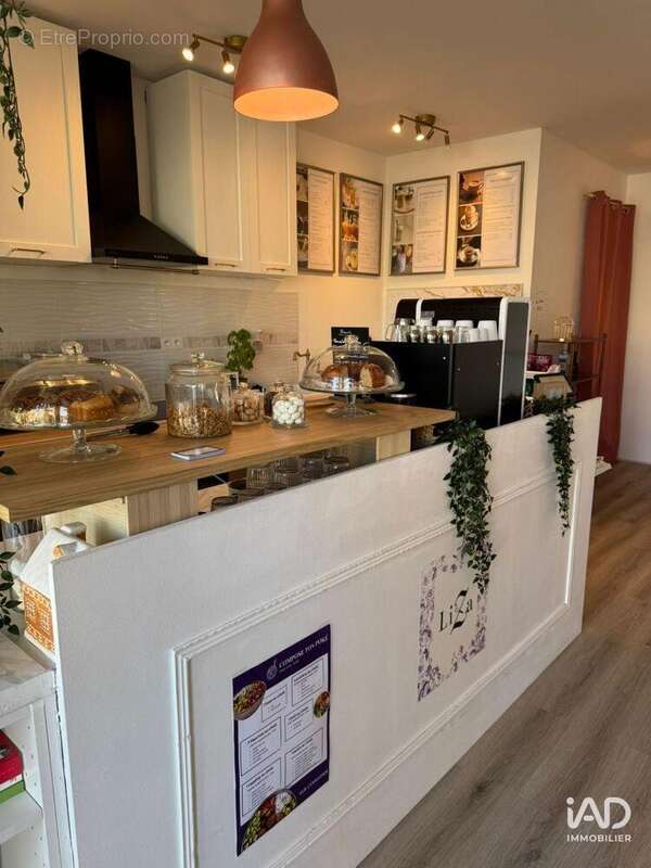 Photo 5 - Commerce à CHEVAL-BLANC