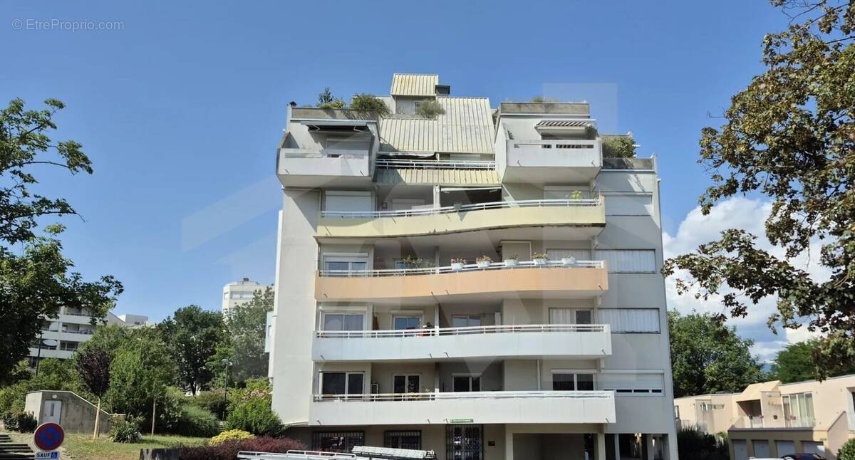 Appartement à ECHIROLLES