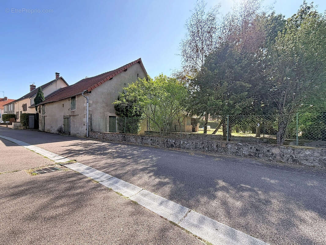 Maison 116 m² à Marmagne  - photo 5