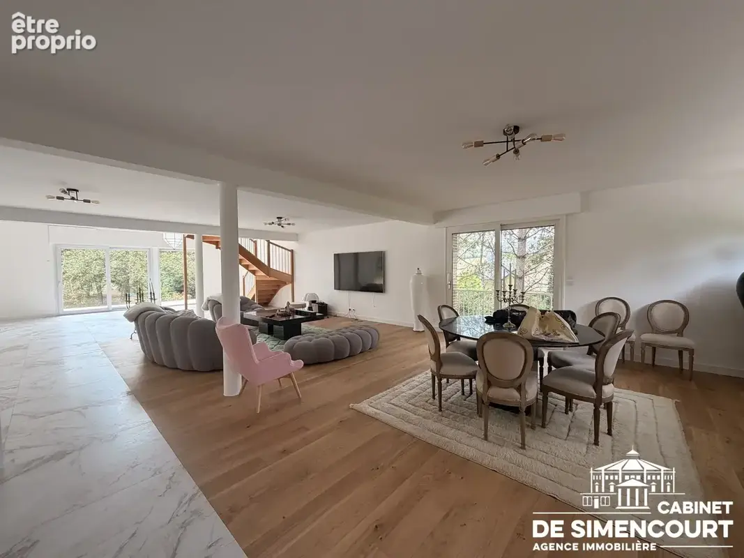 EXCLUSIVITE - SAINT FUSCIEN - Pavillon avec jardin et garage - photo 2