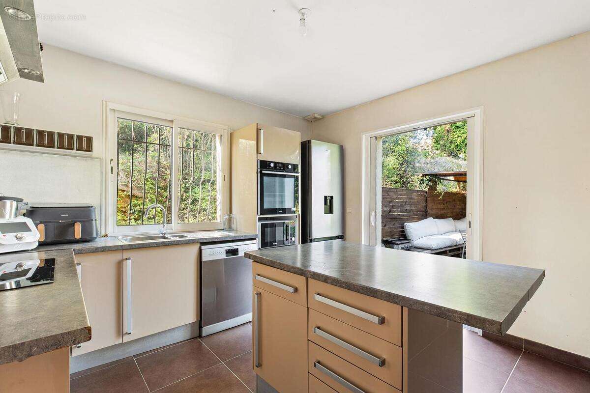 Maison à SAINT-PAUL-EN-FORET