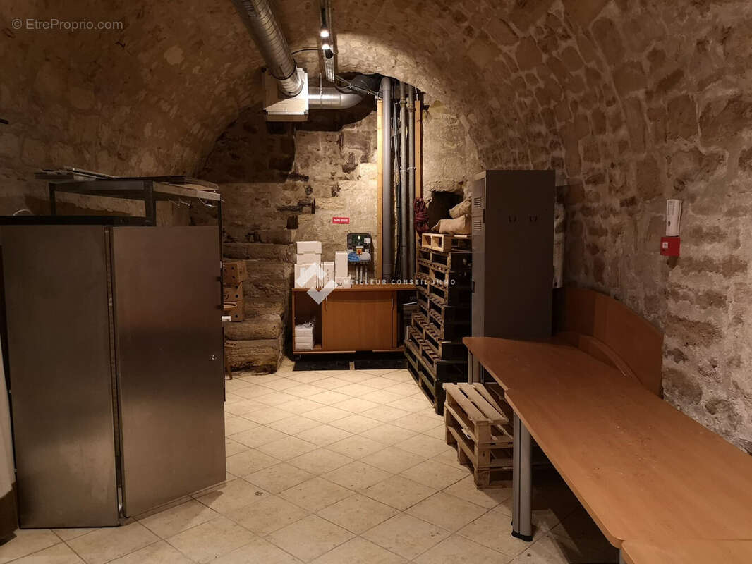 Commerce 251 m² à Crepy-En-Valois  - photo 6