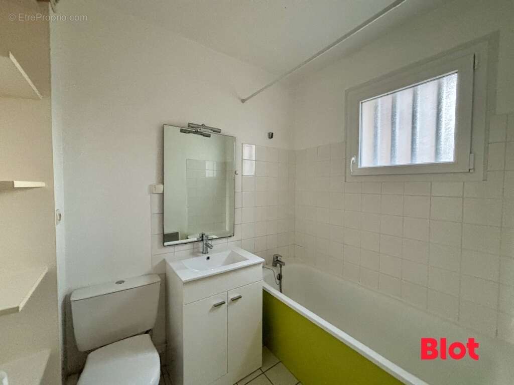 Appartement 58 m² à Chartres-De-Bretagne  - photo 6