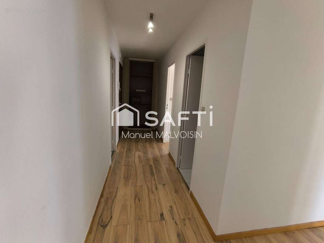 Photo 9 - Appartement à CAMBRAI