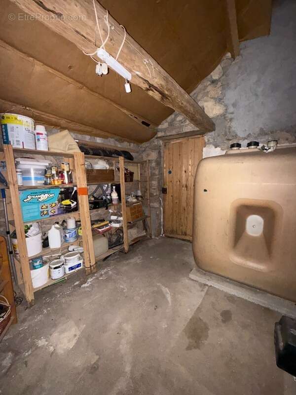 Maison à BUSSIERE-DUNOISE