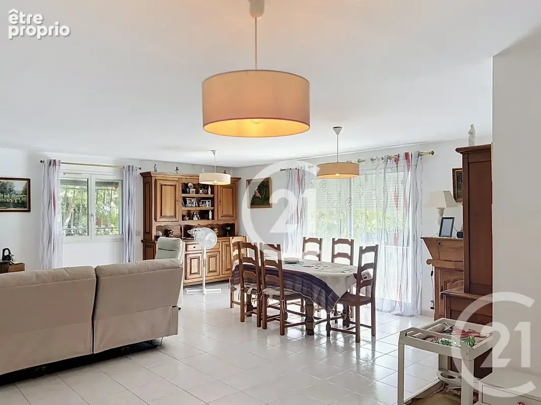Maison 5 pièces 160 m² à vendre à Elne (66200) - photo 2
