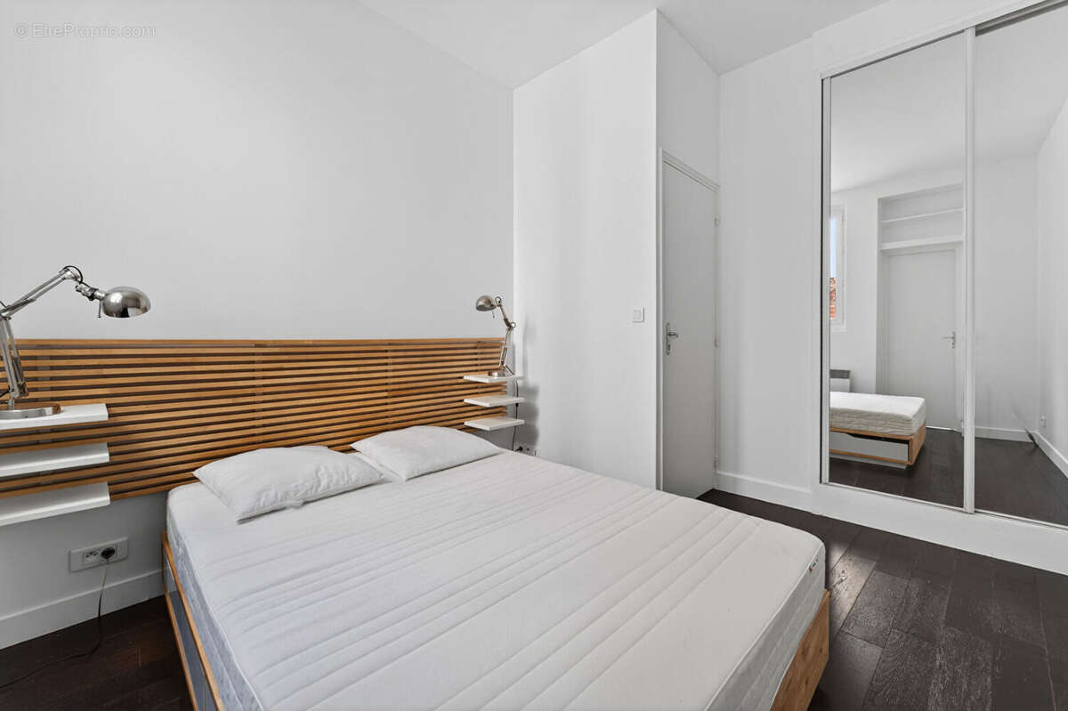 Appartement à PARIS-15E