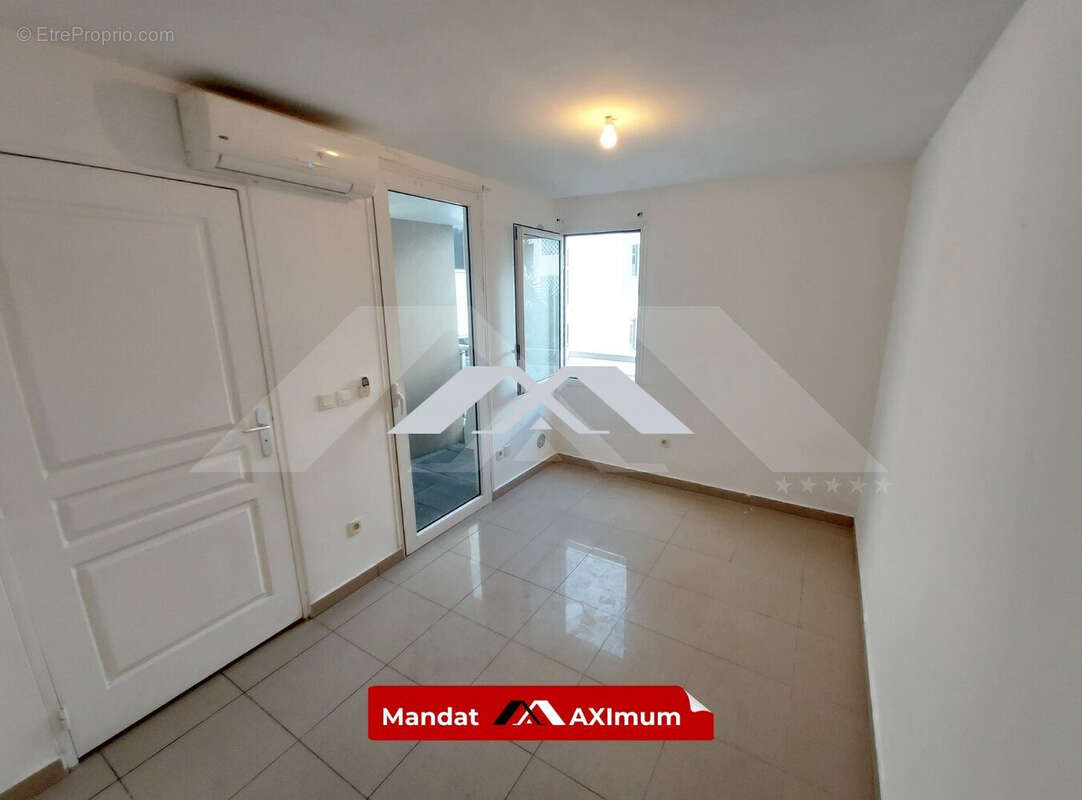 Appartement à SAINT-DENIS