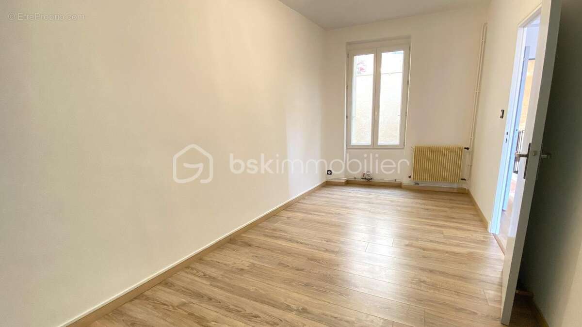 Appartement à SAINT-AFFRIQUE
