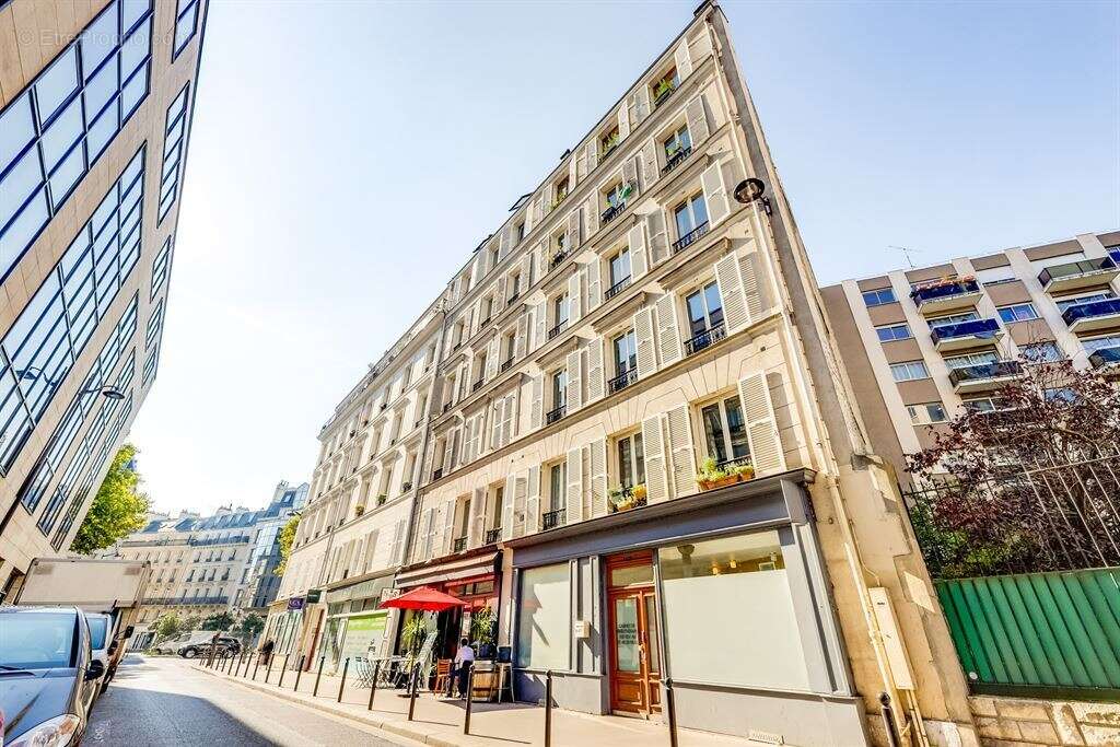 Appartement à PARIS-12E