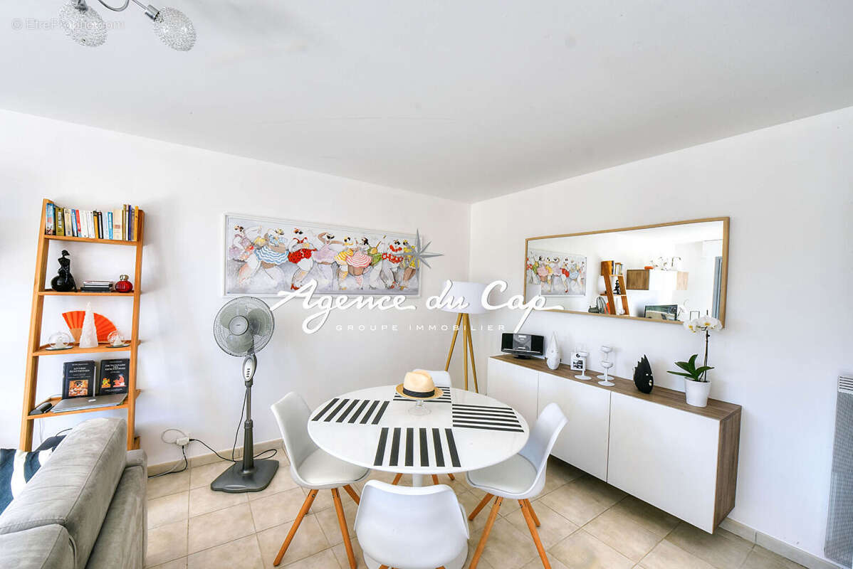 Appartement à SAINT-RAPHAEL
