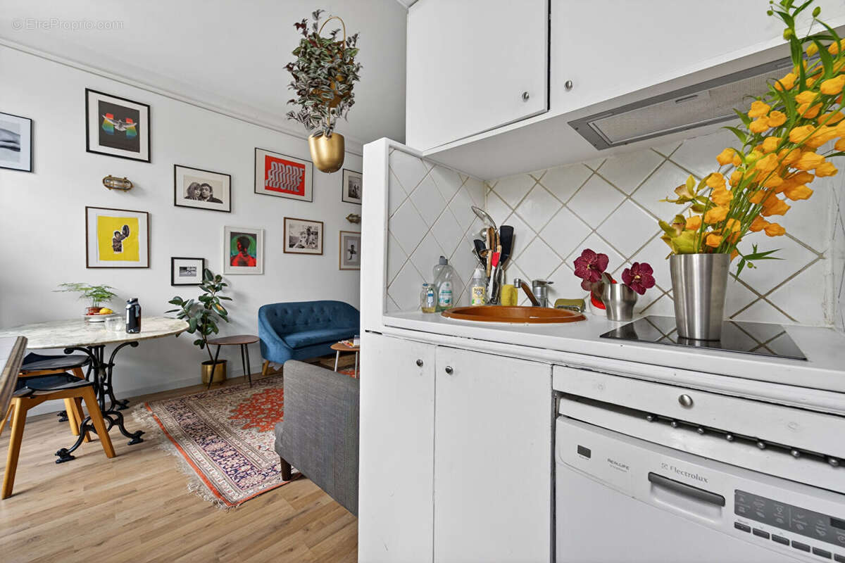 Appartement à PARIS-18E