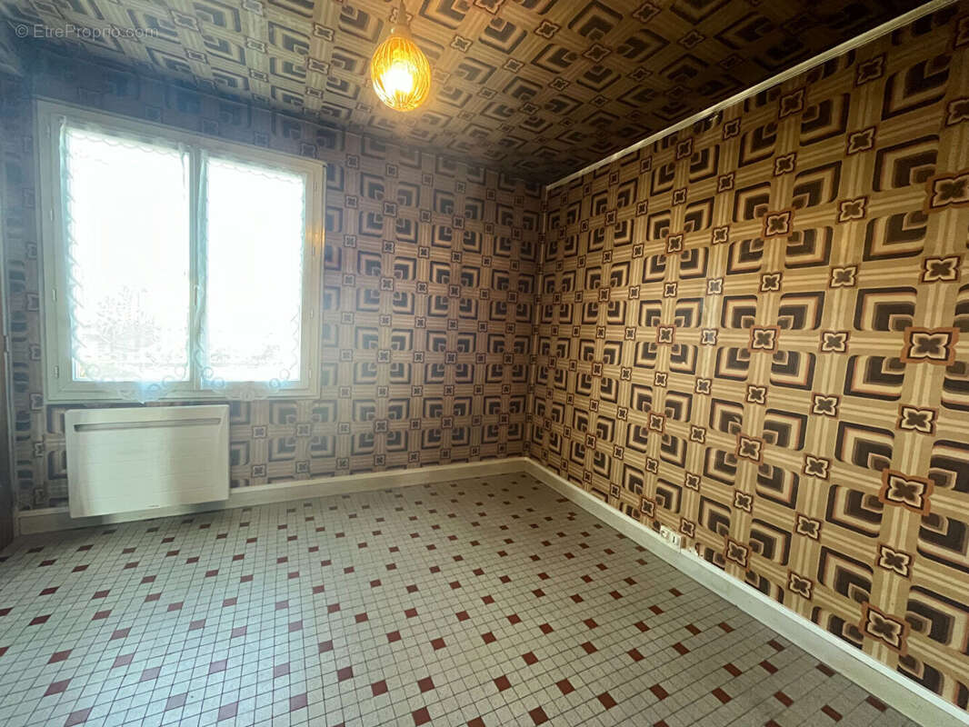 Maison à AUBIGNY-SUR-NERE