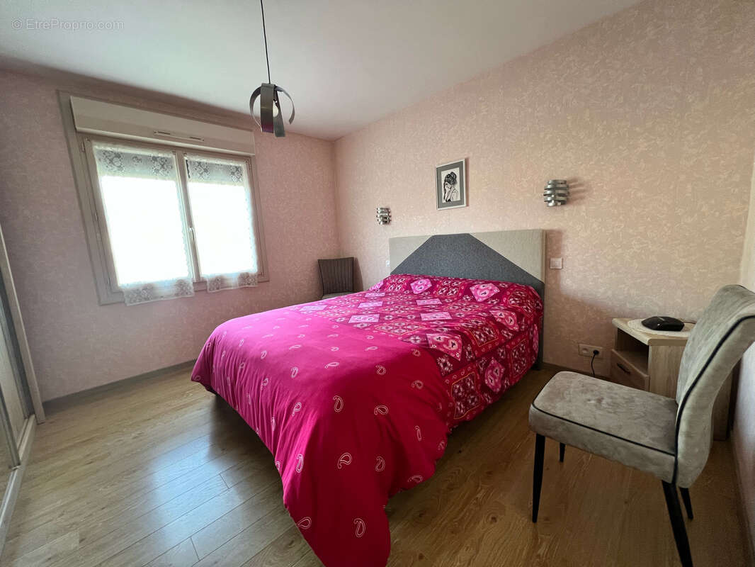 Maison à LUSANGER