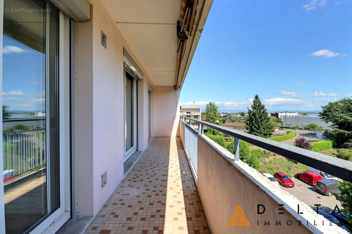 Appartement à MONTLUEL