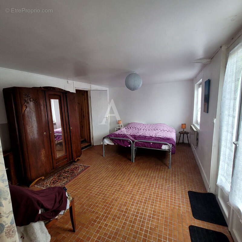 Maison à SAINT-AVAUGOURD-DES-LANDES