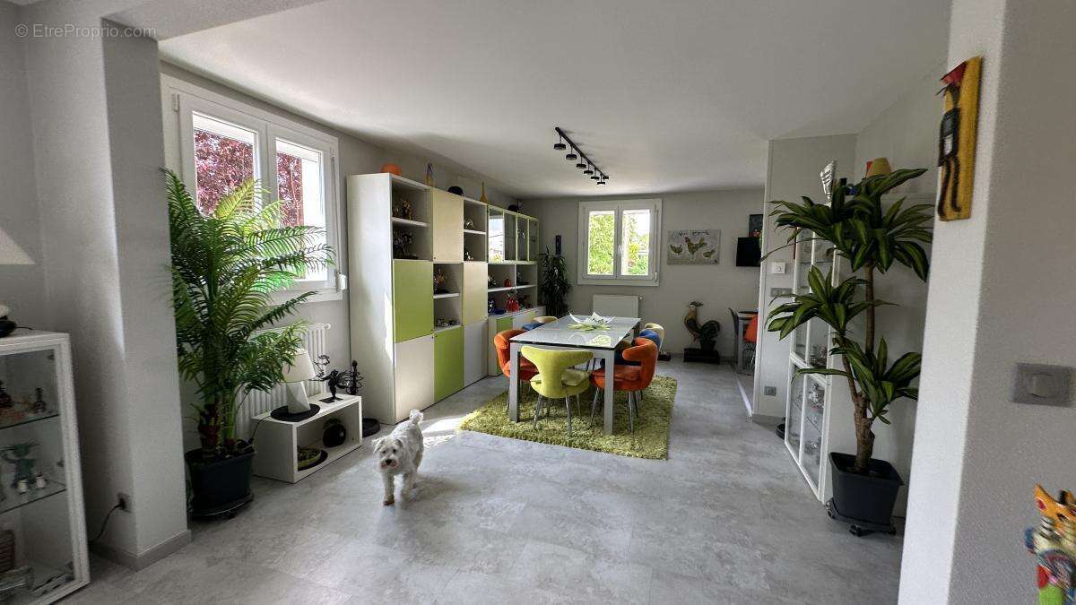 Appartement à HEILLECOURT