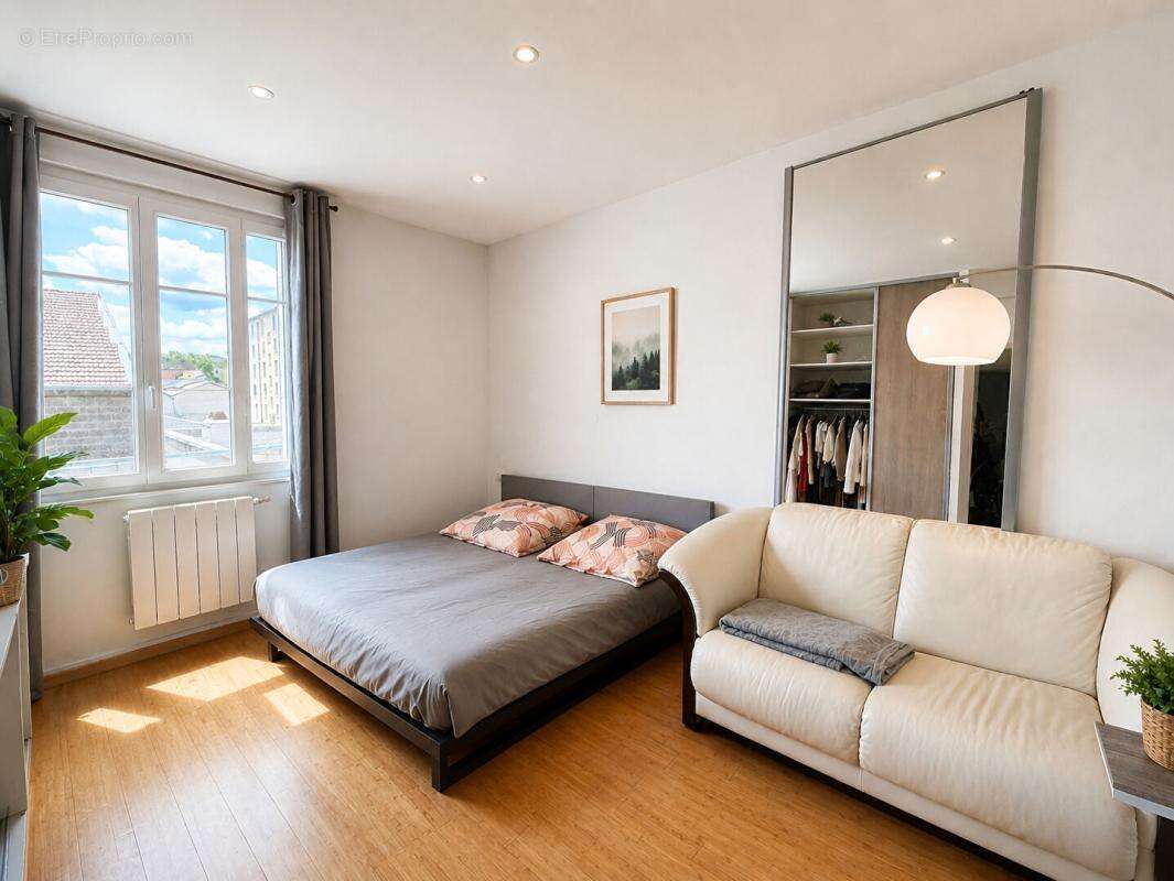 Appartement à VILLEURBANNE