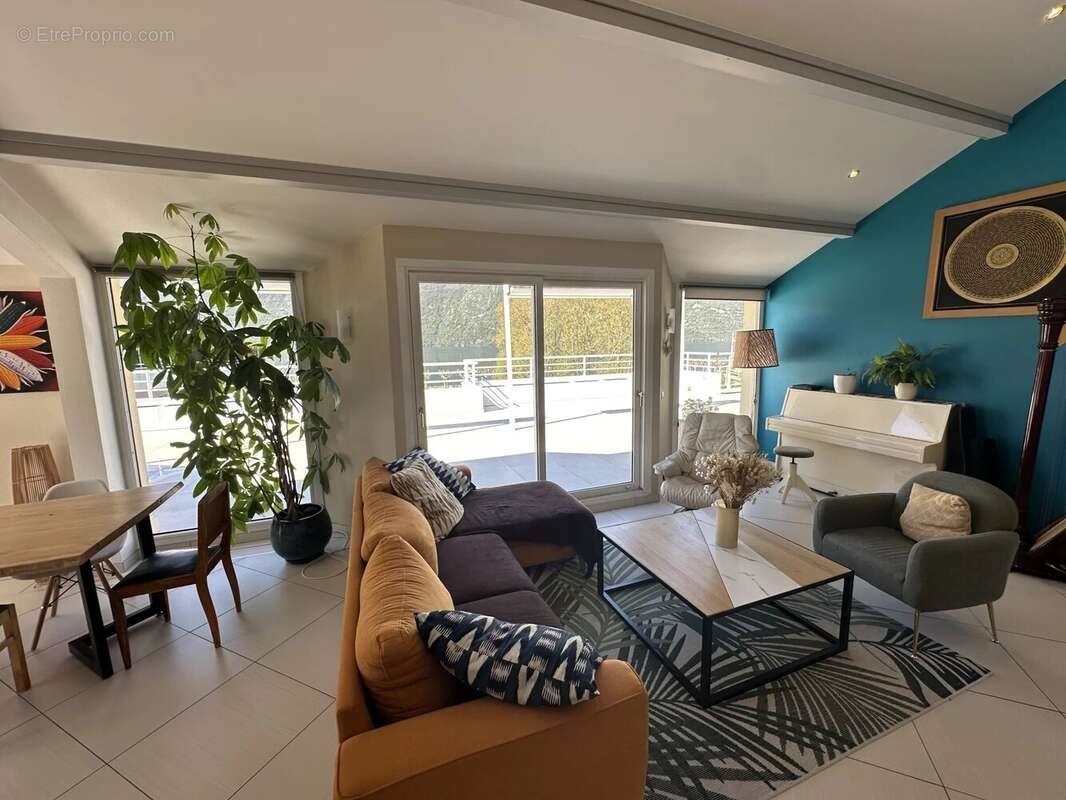 Appartement à AIX-LES-BAINS