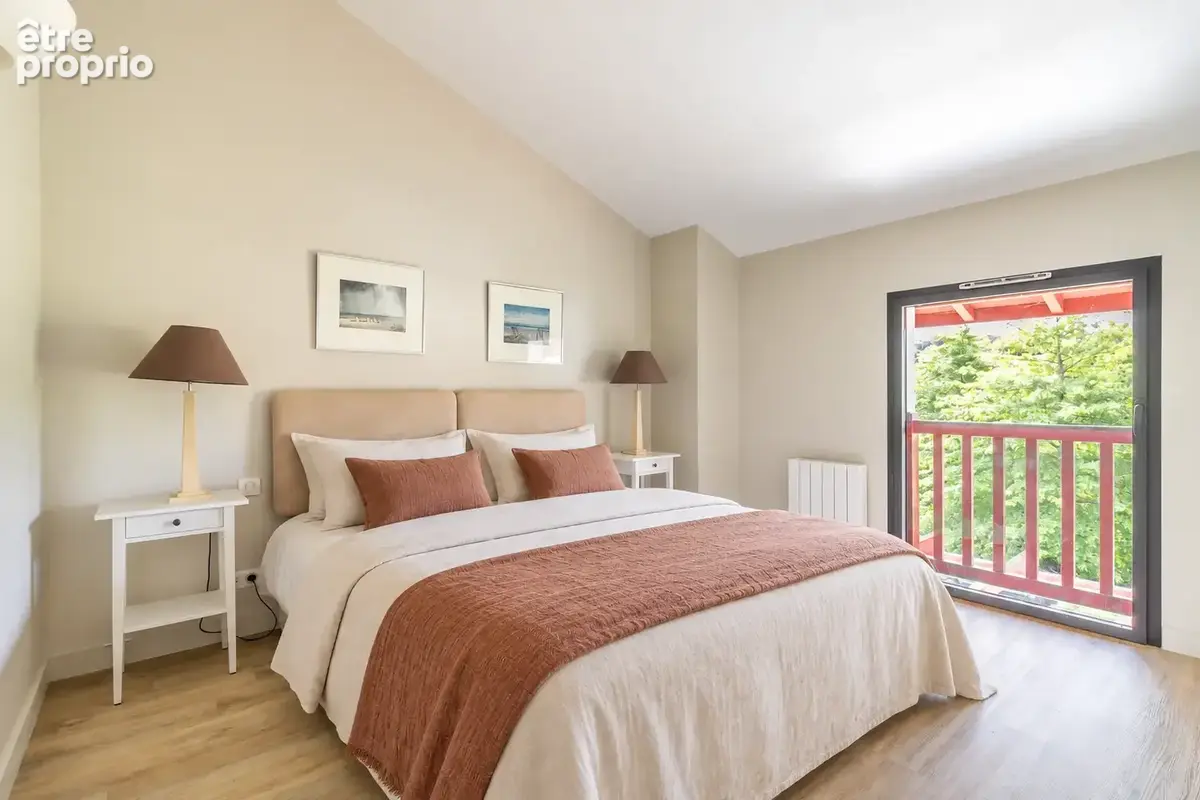 AHETZE - Maison contemporaine 120 m2 - 4 chambres - Vue campagne - Exposition Sud - photo 12