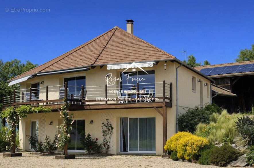 Maison à CHATELLERAULT