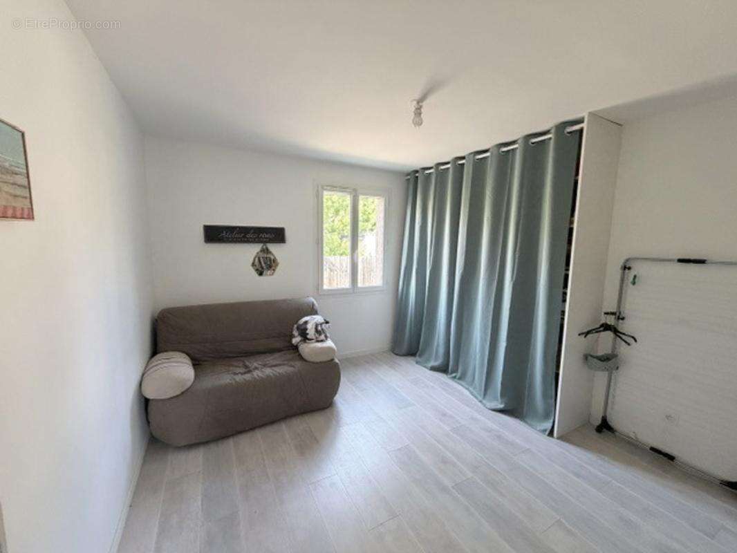 Maison T4 87m² + garage 94m² et piscine - L'Isle-Jourdain - photo 5