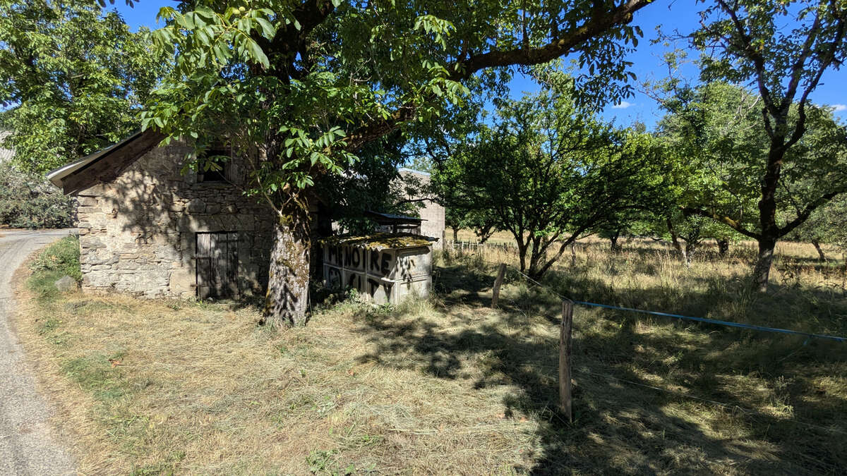 Maison à MENOIRE