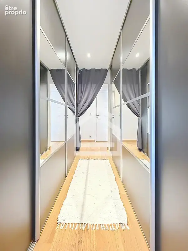 Maison contemporaine de 198 m2, 5 chambres, piscine et double garage - photo 22