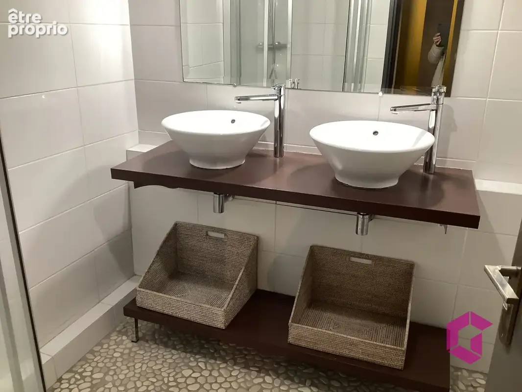 EXCLUSIVITE ! bel Appartement T4/T5 avec une architecture originale avec 2 balcons, cave et box , habitable de suite - photo 16