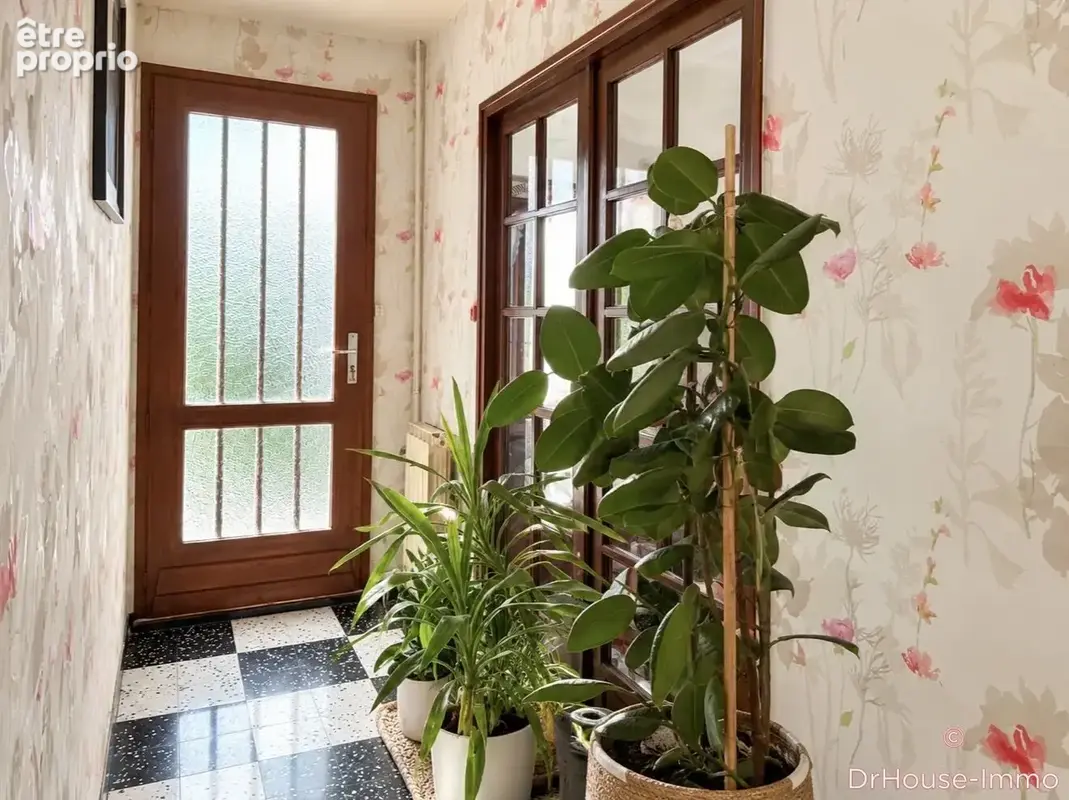Maison 4 pièces 106 m² à vendre à Quievrechain (59920) - photo 2