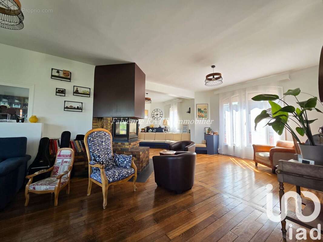 Photo 4 - Maison à LA FRETTE-SUR-SEINE