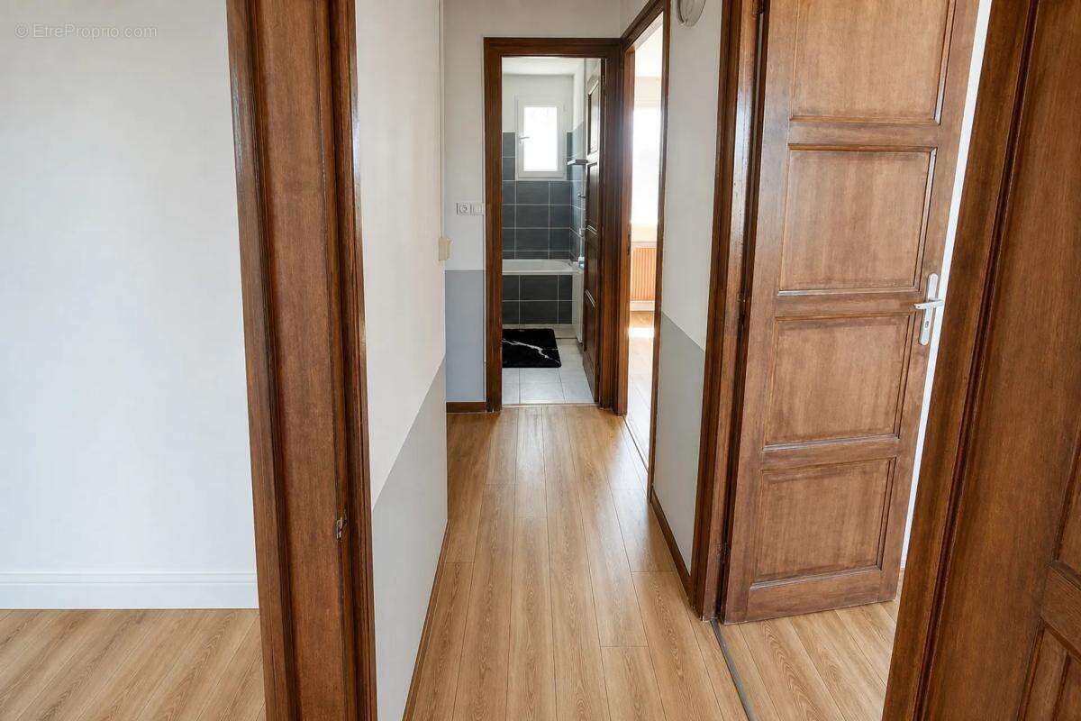 Maison de 4 pièces de 81 m² à Vierzon - photo 36