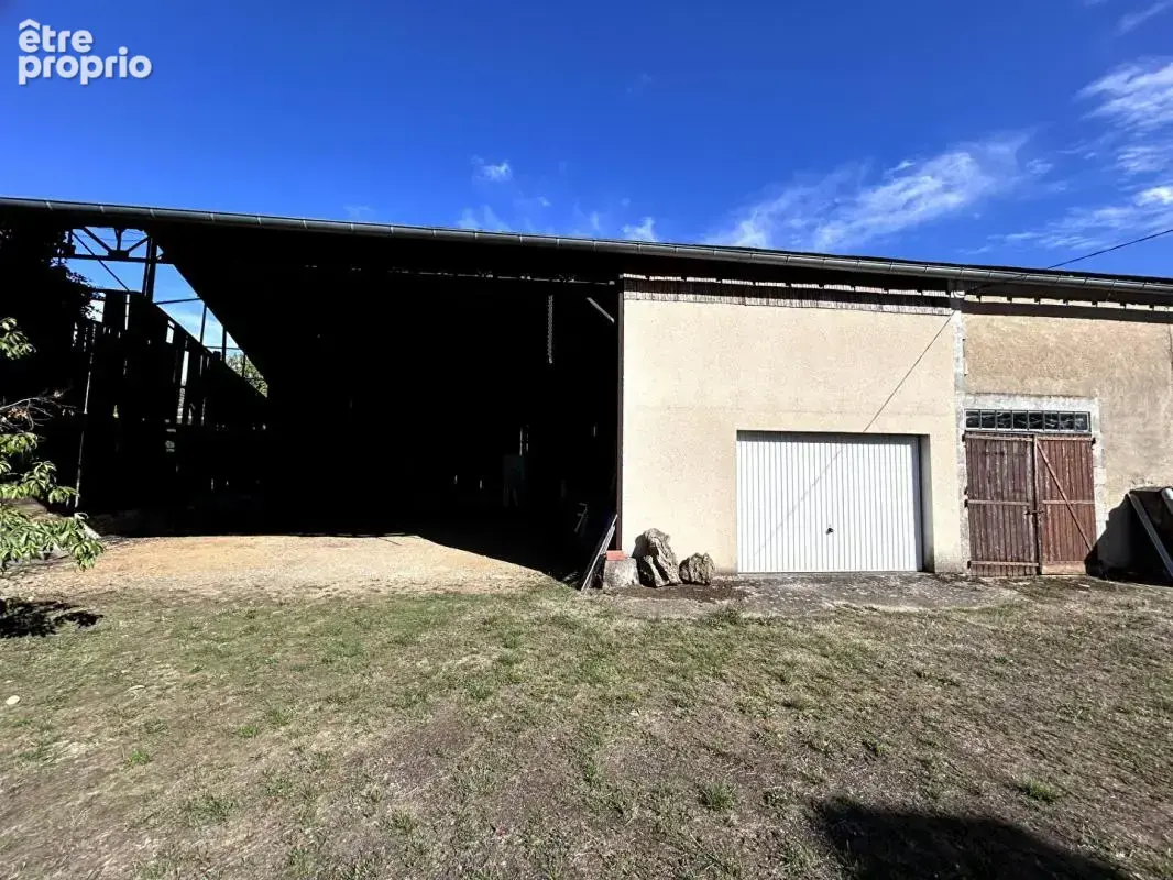 Bignoux ? terrain constructible de 1 500 m² avec 200 m² de dépendances - photo 7