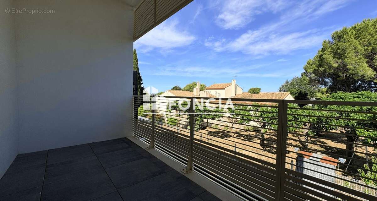 A vendre grand studio lumineux dans residence recente - photo 7
