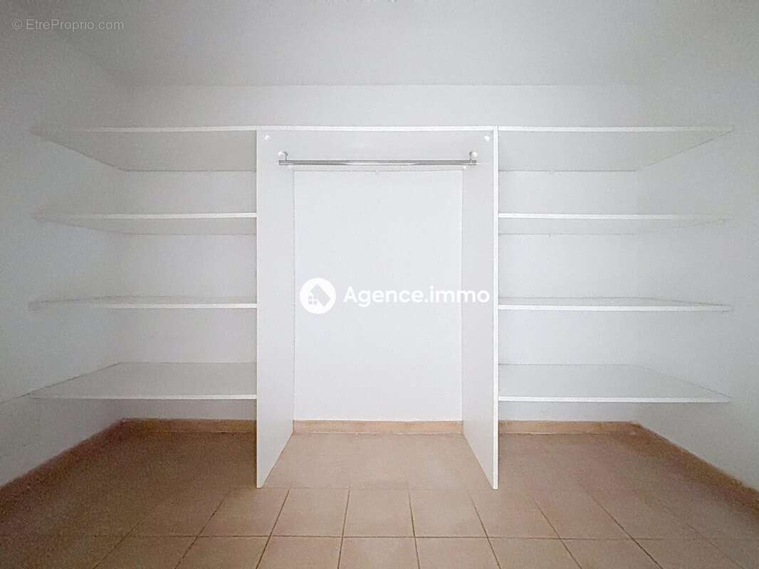 Appartement 231 m² à Forcalqueiret  - photo 9