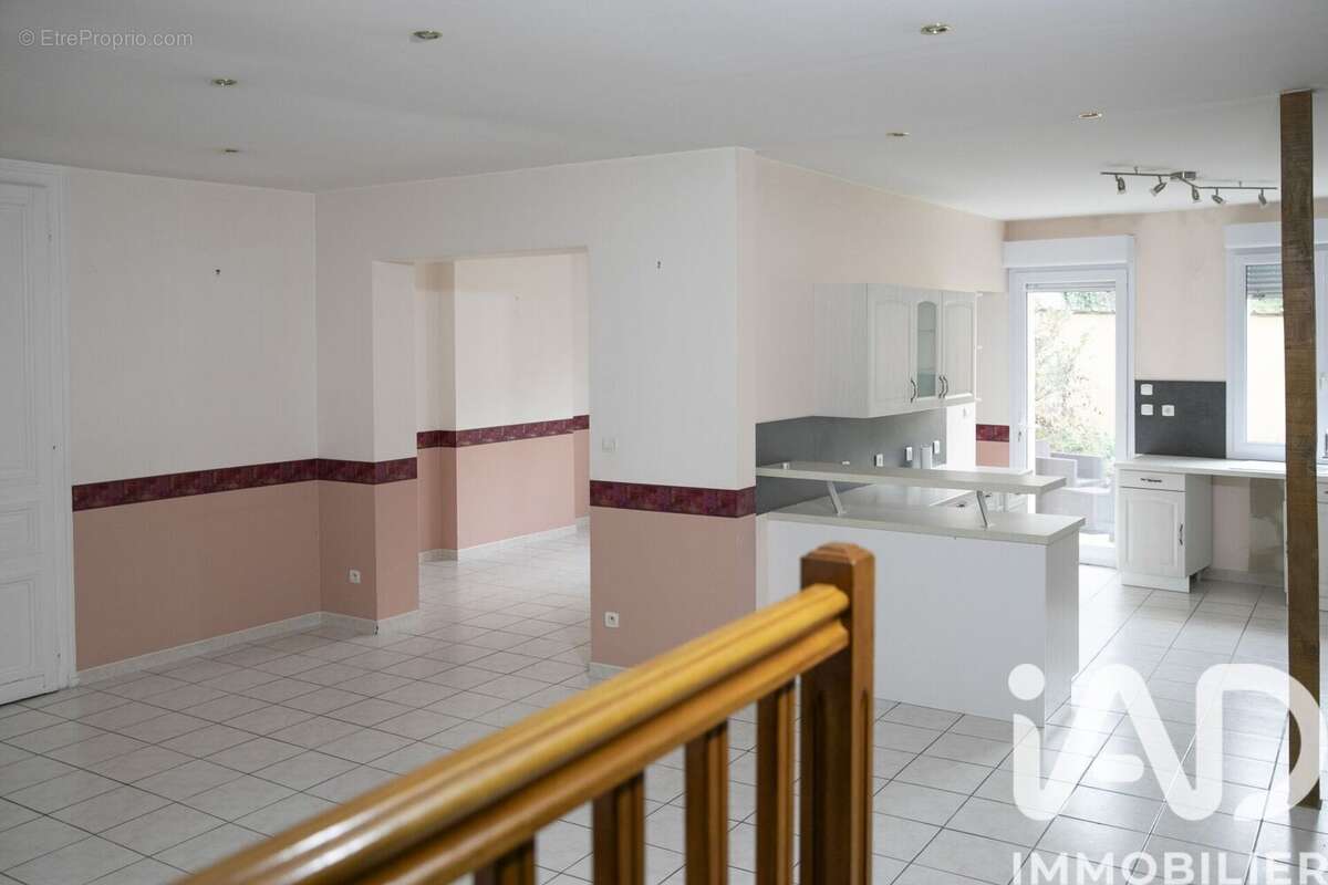 Photo 2 - Appartement à CHALONS-EN-CHAMPAGNE