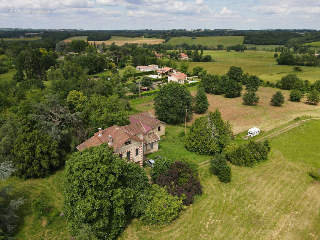 Maison à NOGARO