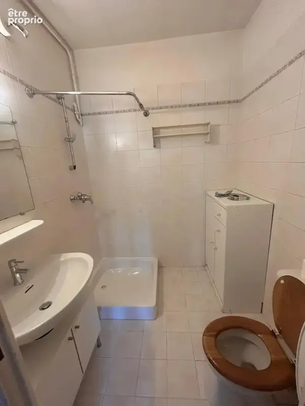 Grand Studio secteur caserne de bonne - photo 4