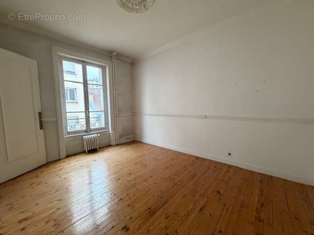 Appartement F4 proximité Place Albert Thomas - photo 2