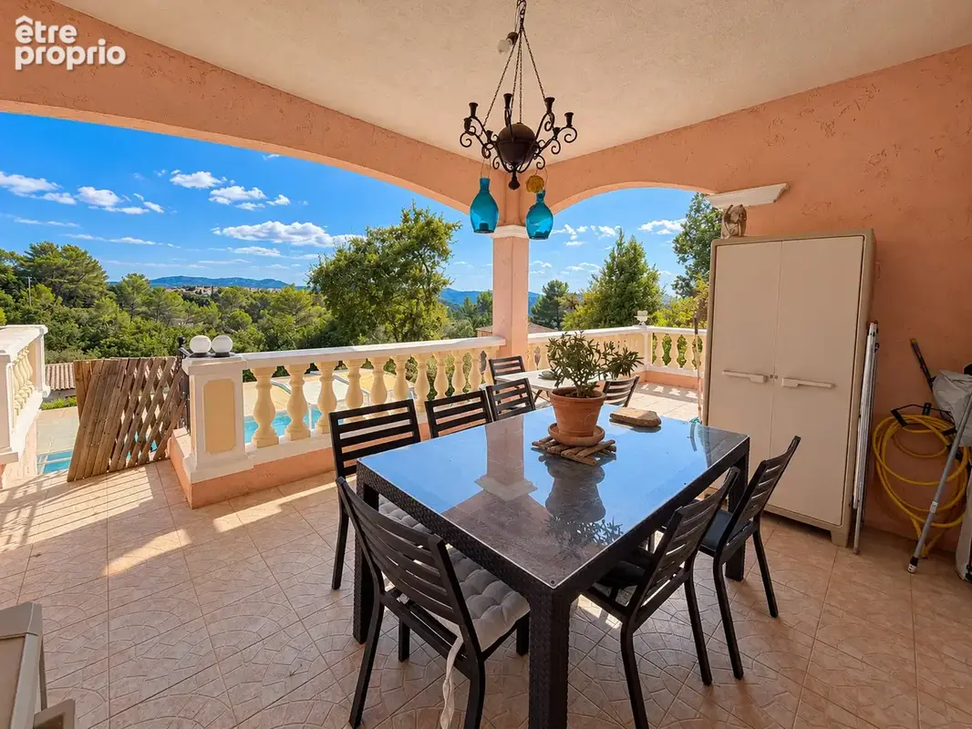 Villa provençale avec piscine et appartement indépendant - photo 8