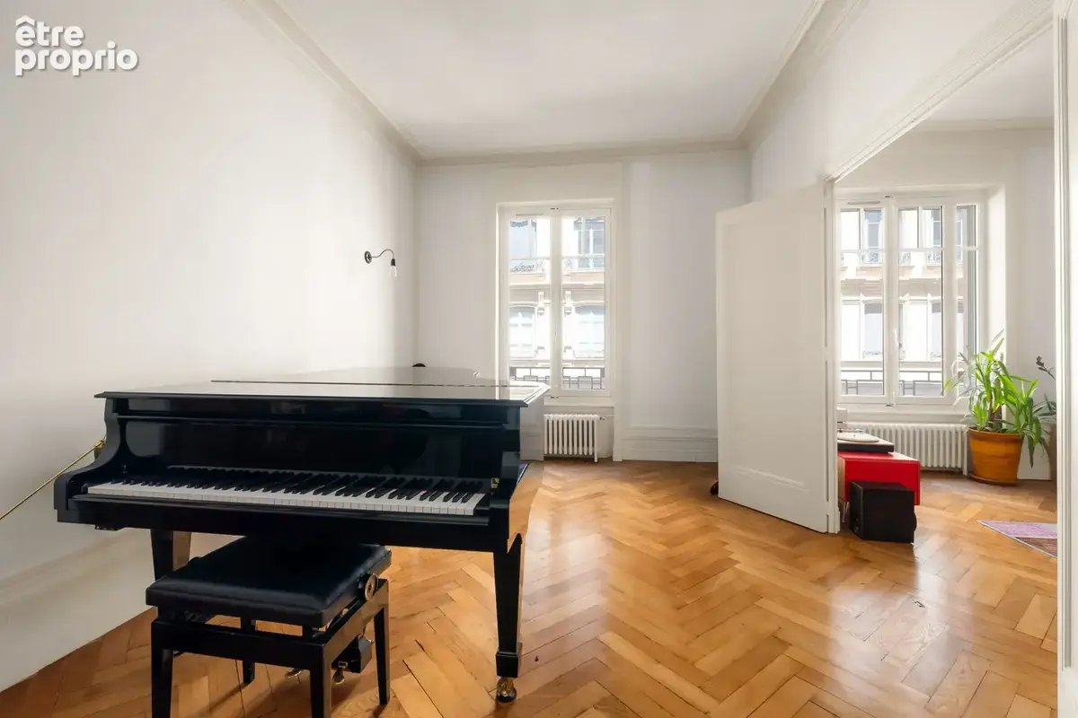 Appartement de 109 m2, place d'Helvétie - photo 7