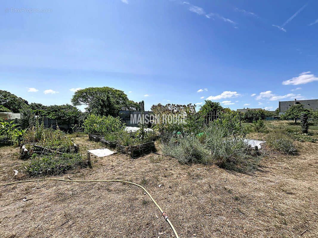 Face à la baie du Mont-Saint-Michel ? Maison familiale avec dépendance, garage et terrain de 1 700 m² - photo 18