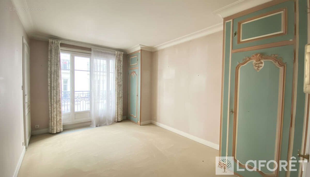 Appartement à BOULOGNE-BILLANCOURT