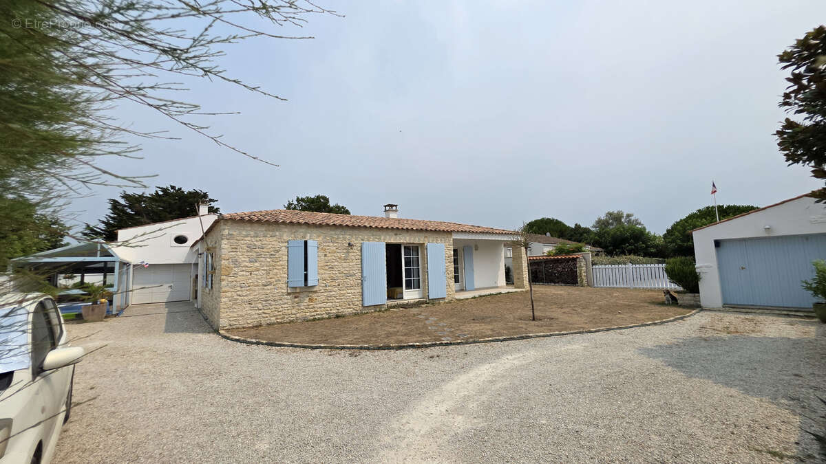 Maison 162 m2 à 500 m de la plage   5 chambres, garages et prestations haut de gamme - photo 19