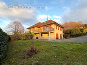Maison à GRESY-SUR-AIX
